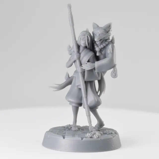 Grey sculpt preview of the Novice miniature